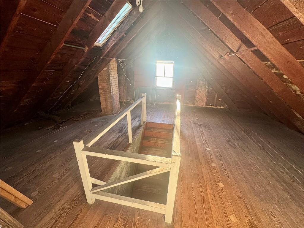 14 Yale Avenue Property Photo 14