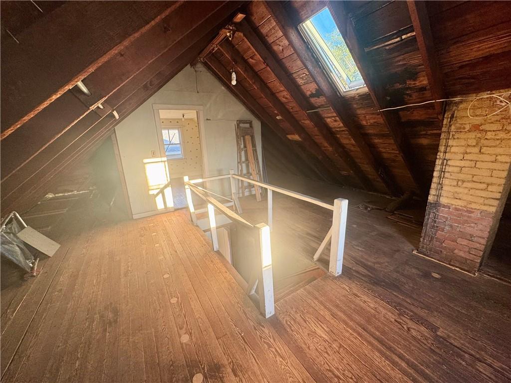 14 Yale Avenue Property Photo 15