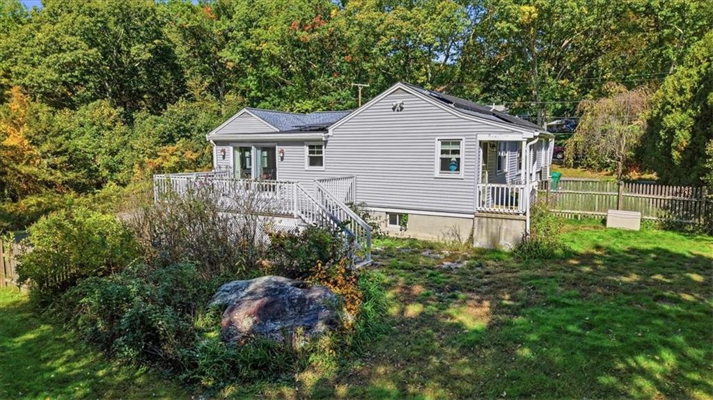 131 Henry Street Property Photo 7