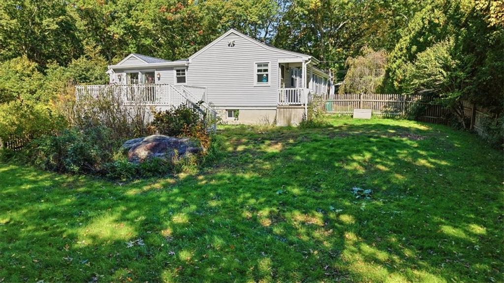 131 Henry Street Property Photo 8