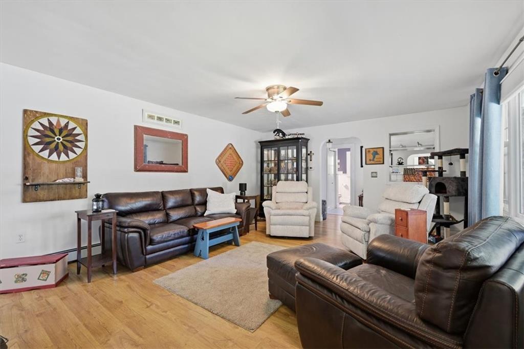 131 Henry Street Property Photo 10