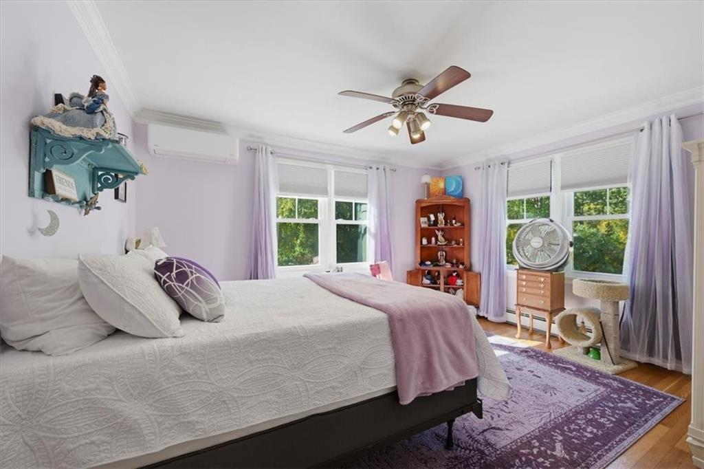 131 Henry Street Property Photo 15