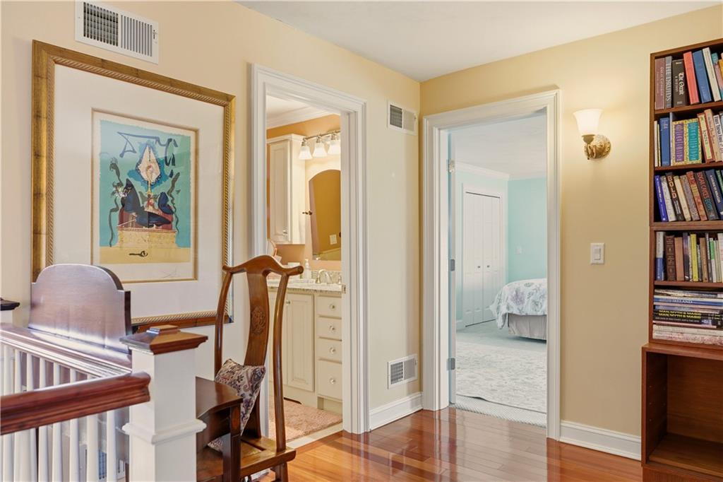 121 Seaside Drive Property Photo 23