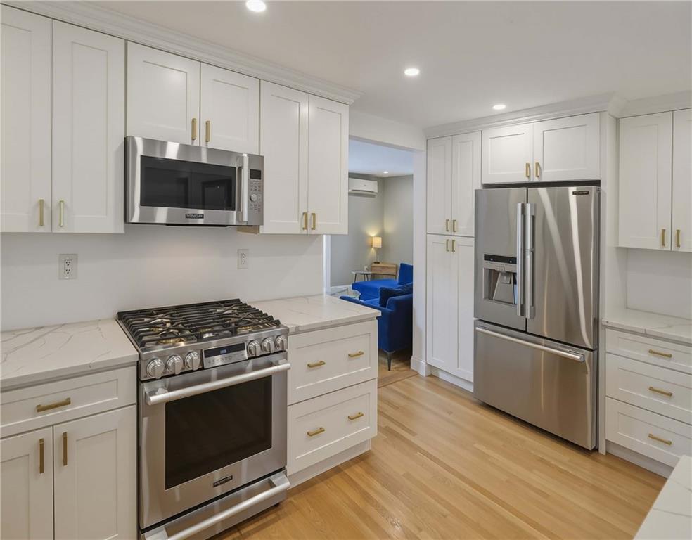 73 Hope Street Property Photo 14