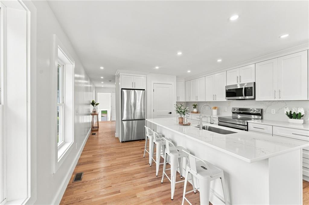 67 Harding Avenue Property Photo 2