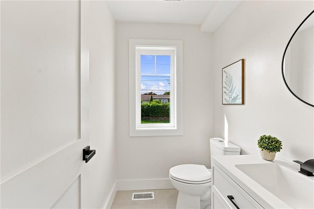 67 Harding Avenue Property Photo 7