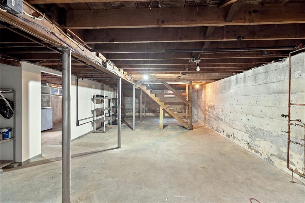 143 Macarthur Boulevard Property Photo 26