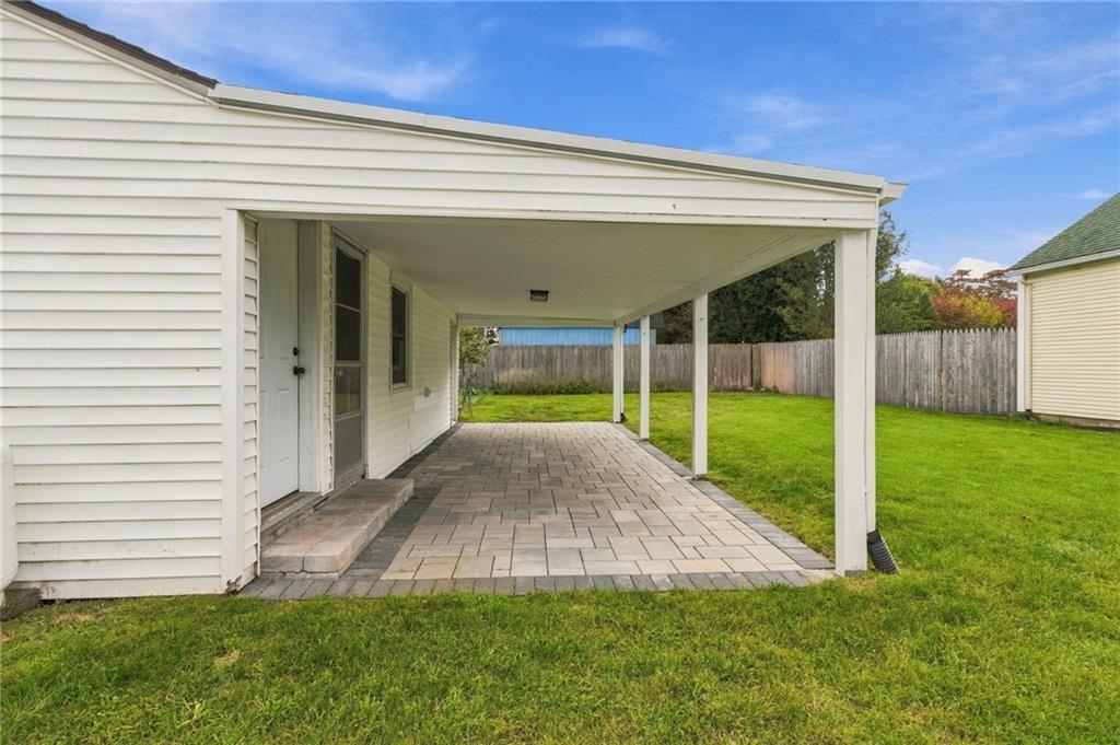 143 Macarthur Boulevard Property Photo 27