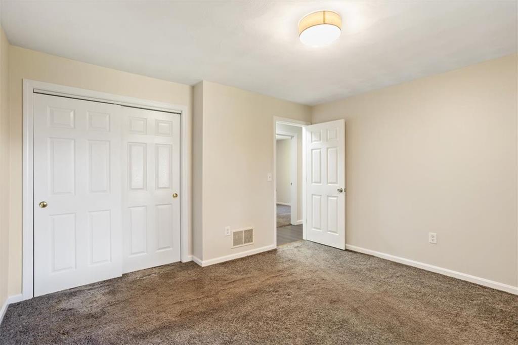 35 Kenwood Street Property Photo 21