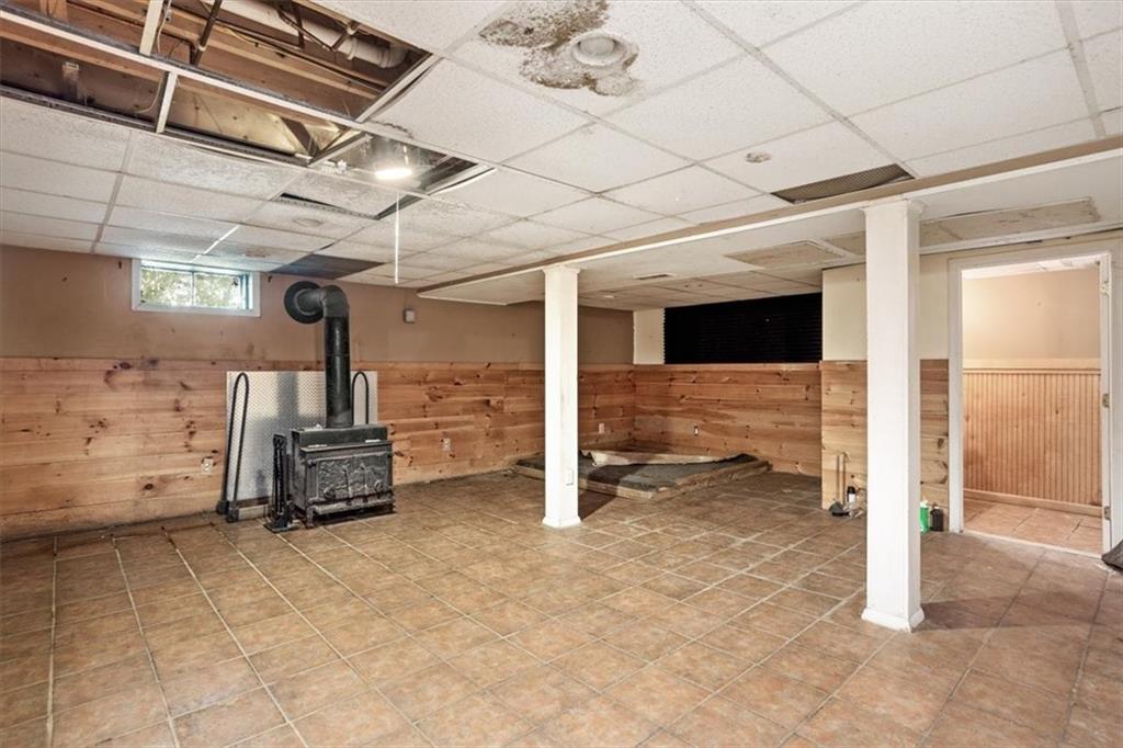35 Kenwood Street Property Photo 25