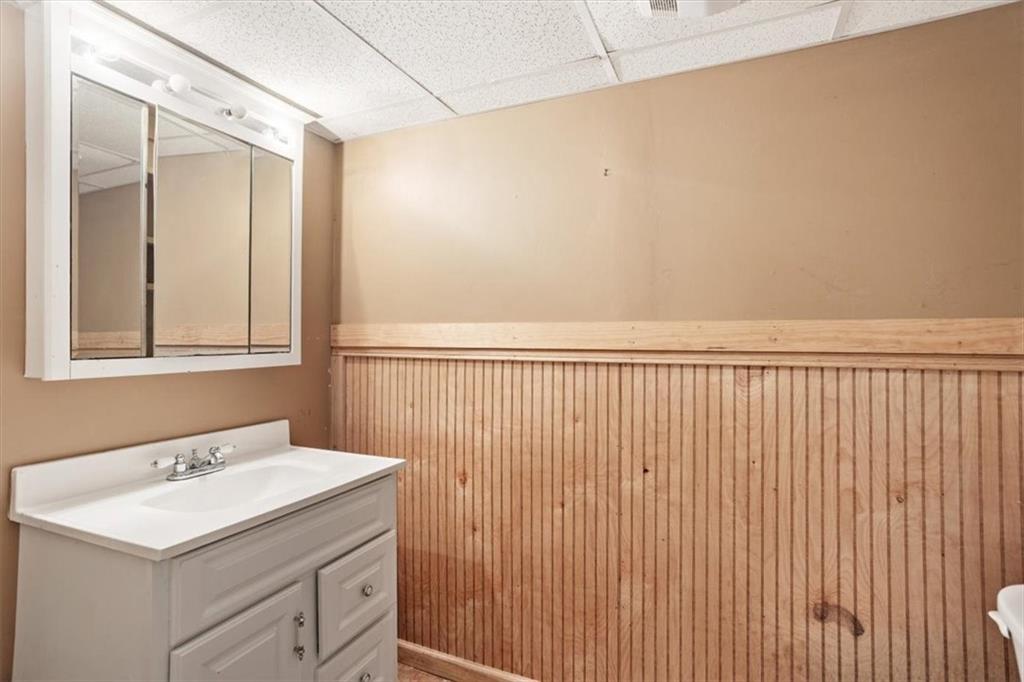 35 Kenwood Street Property Photo 27