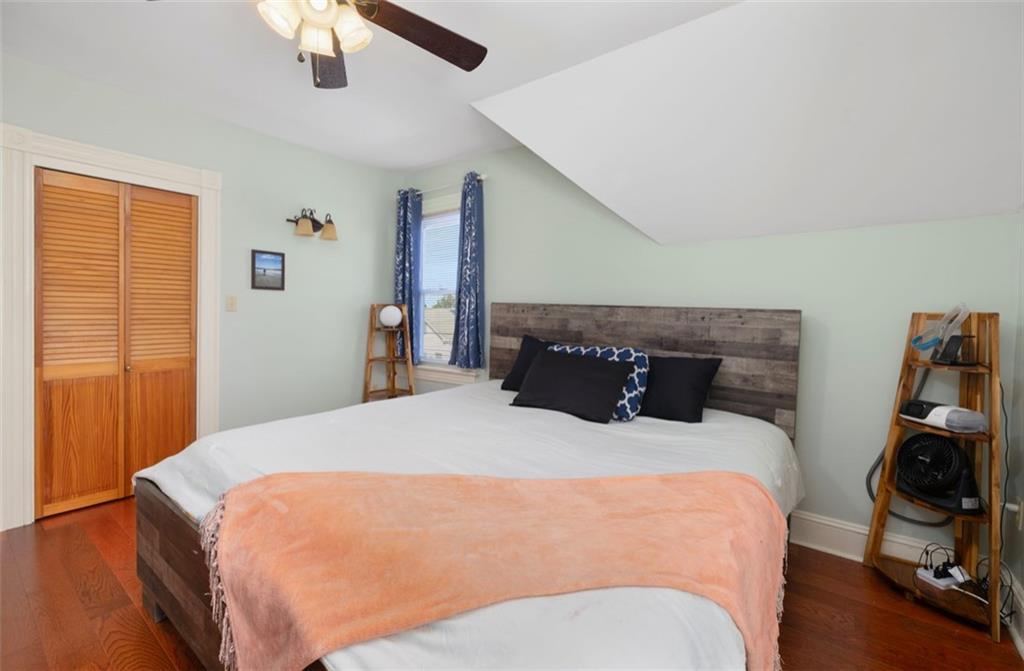 230 Martin Street Property Photo 17