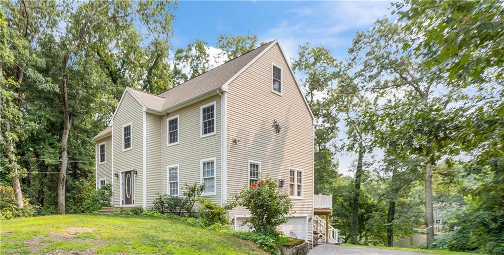 22 Breezy Knoll Road Property Photo 2