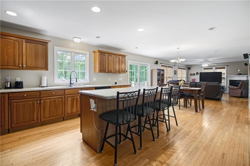 22 Breezy Knoll Road Property Photo 11