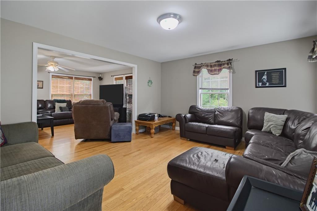 22 Breezy Knoll Road Property Photo 16
