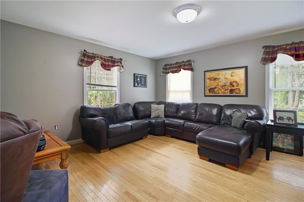 22 Breezy Knoll Road Property Photo 17