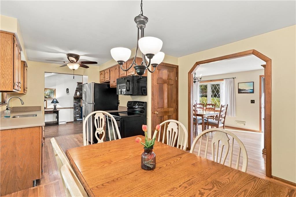 100 Sleepy Hollow Drive Property Photo 10