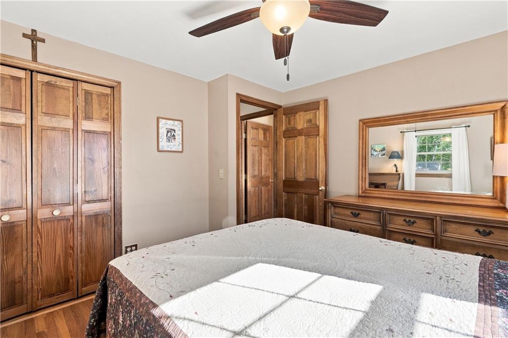 100 Sleepy Hollow Drive Property Photo 14