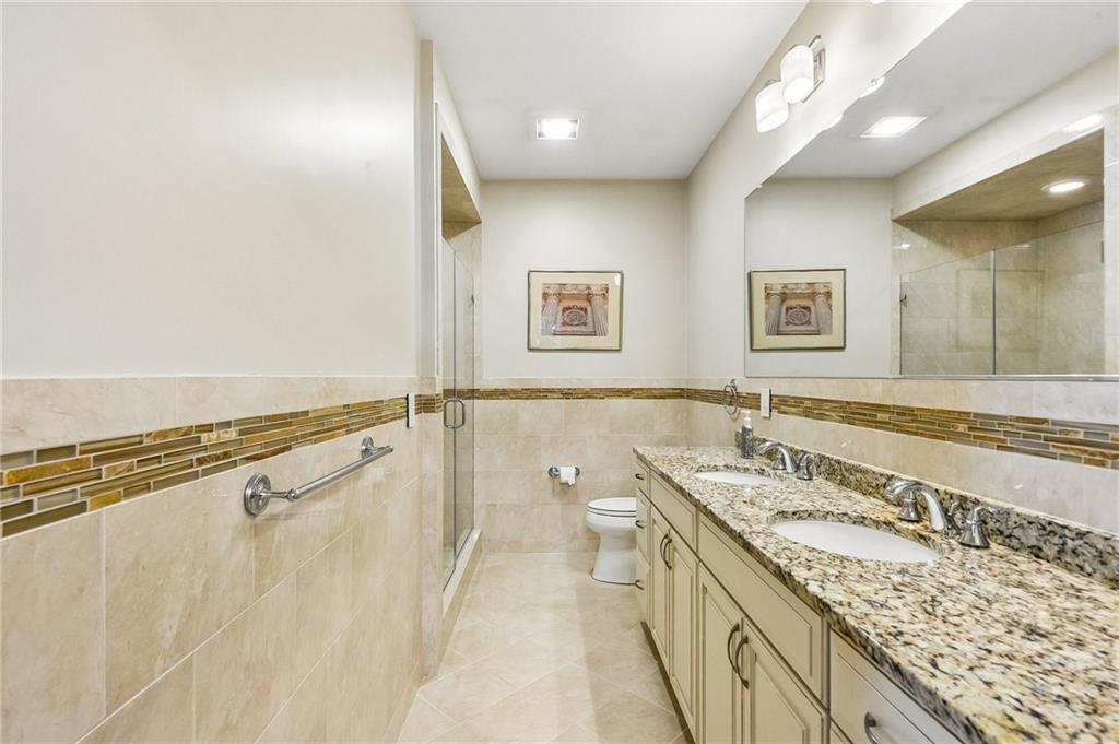 35 West Cove Drive Unit 35 Property Photo 17
