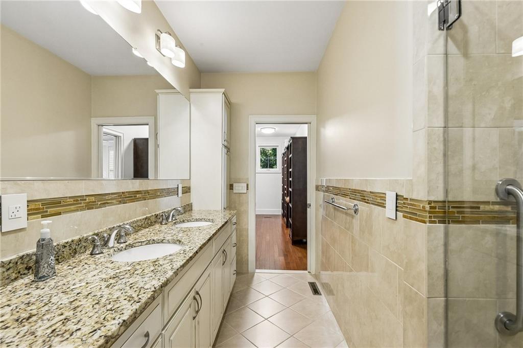 35 West Cove Drive Unit 35 Property Photo 18