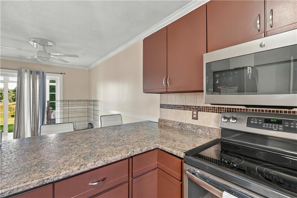 4 Palmer Circle Unit 15 Property Photo 5