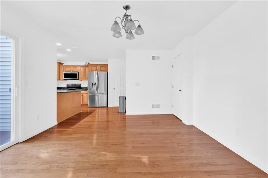 45 Silver Cup Circle Property Photo 12