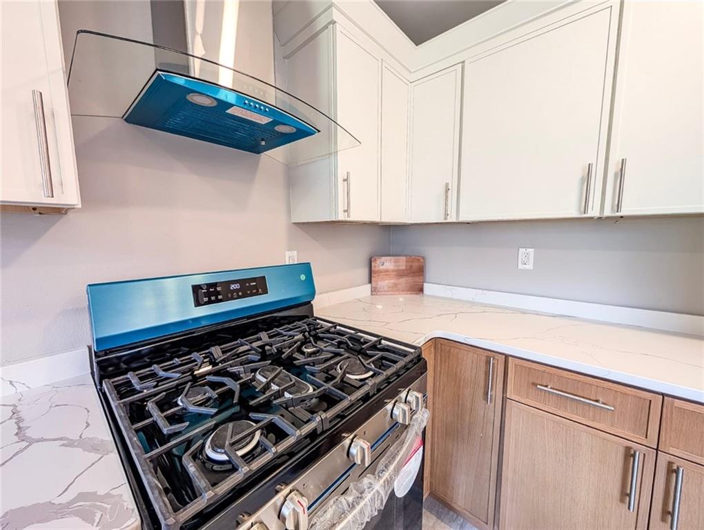 184 Cumberland Street Property Photo 3