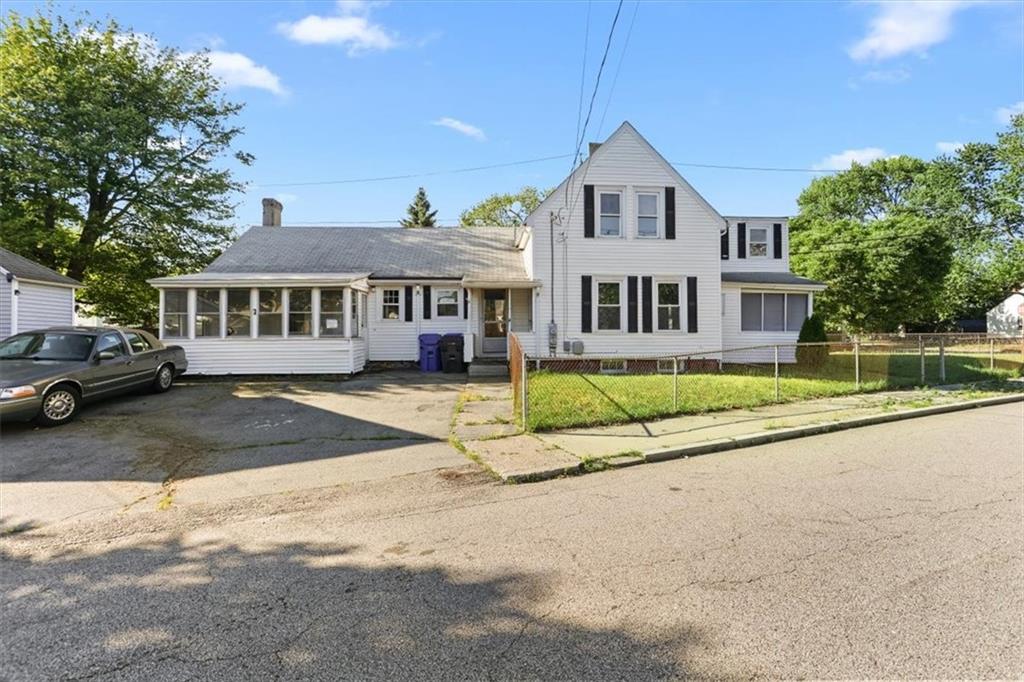 6 Shore Road Property Photo 1