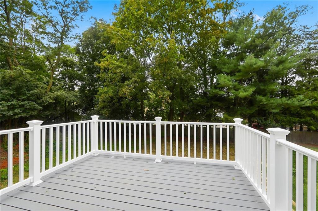27 Melody Lane Property Photo 15