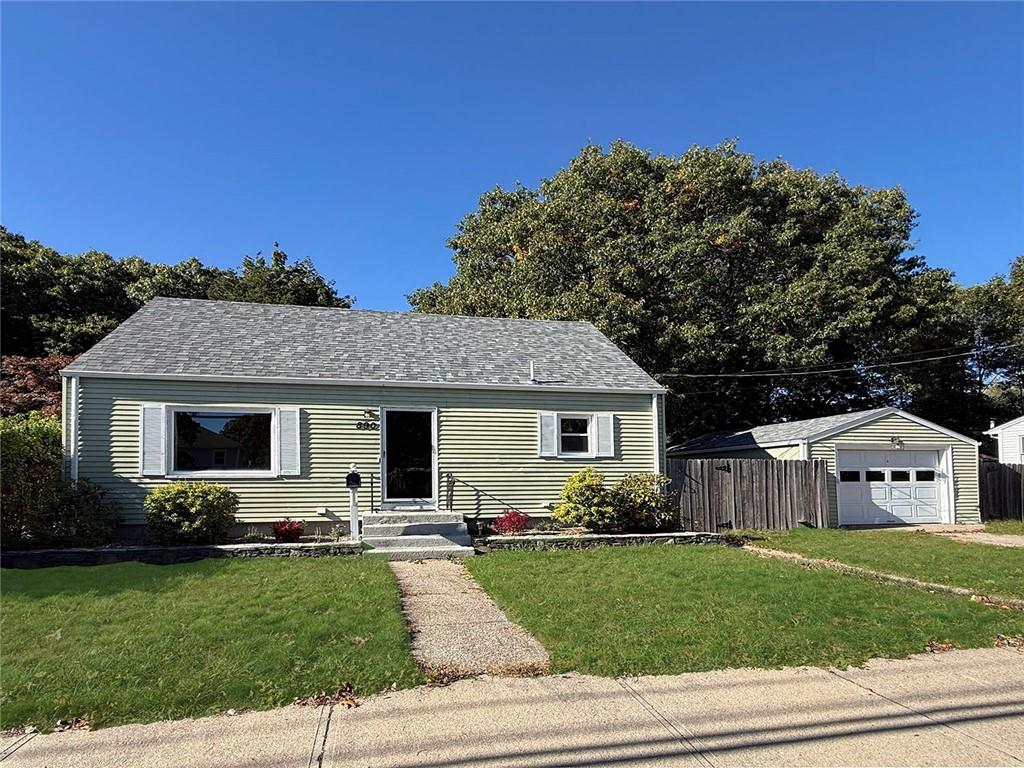 890 Cottage Street Property Photo 2