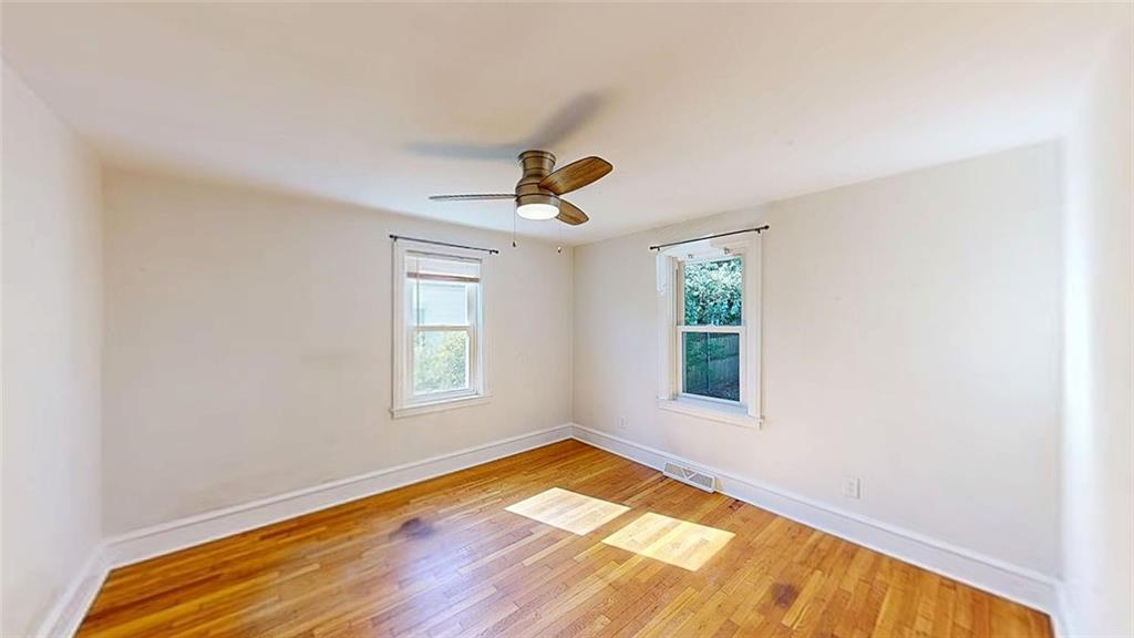 890 Cottage Street Property Photo 12