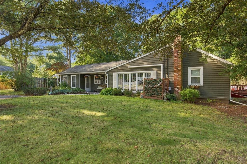 7 White Pine Drive Property Photo 1