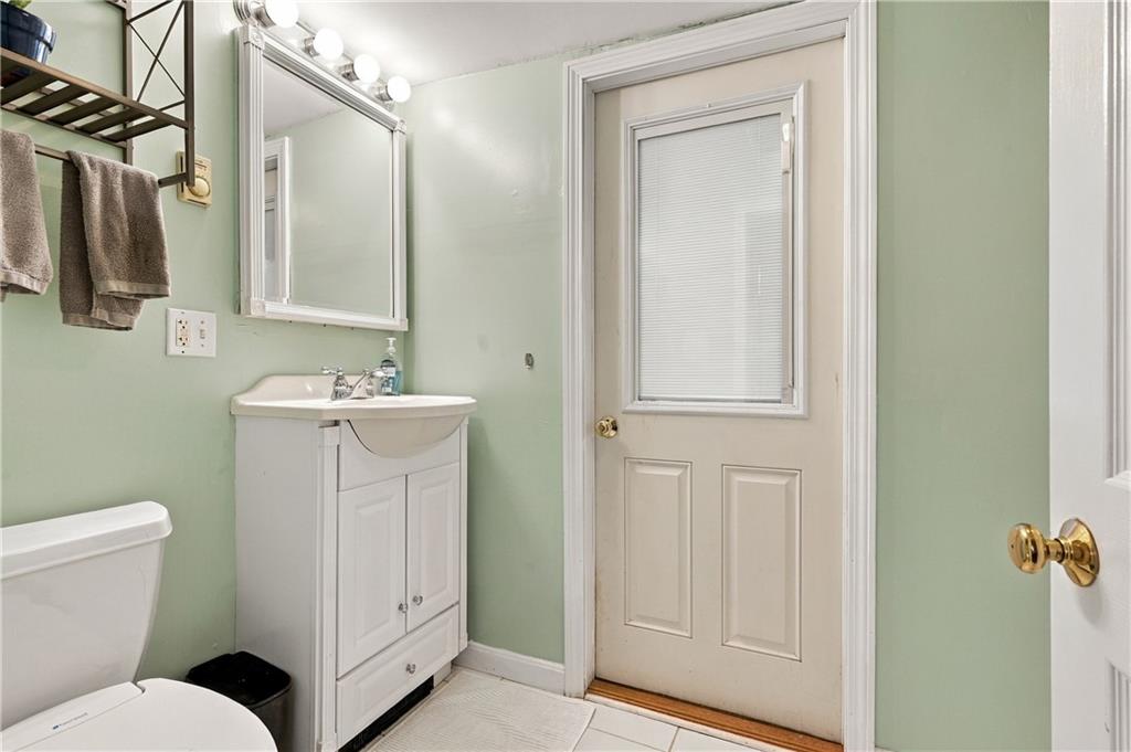 7 White Pine Drive Property Photo 10