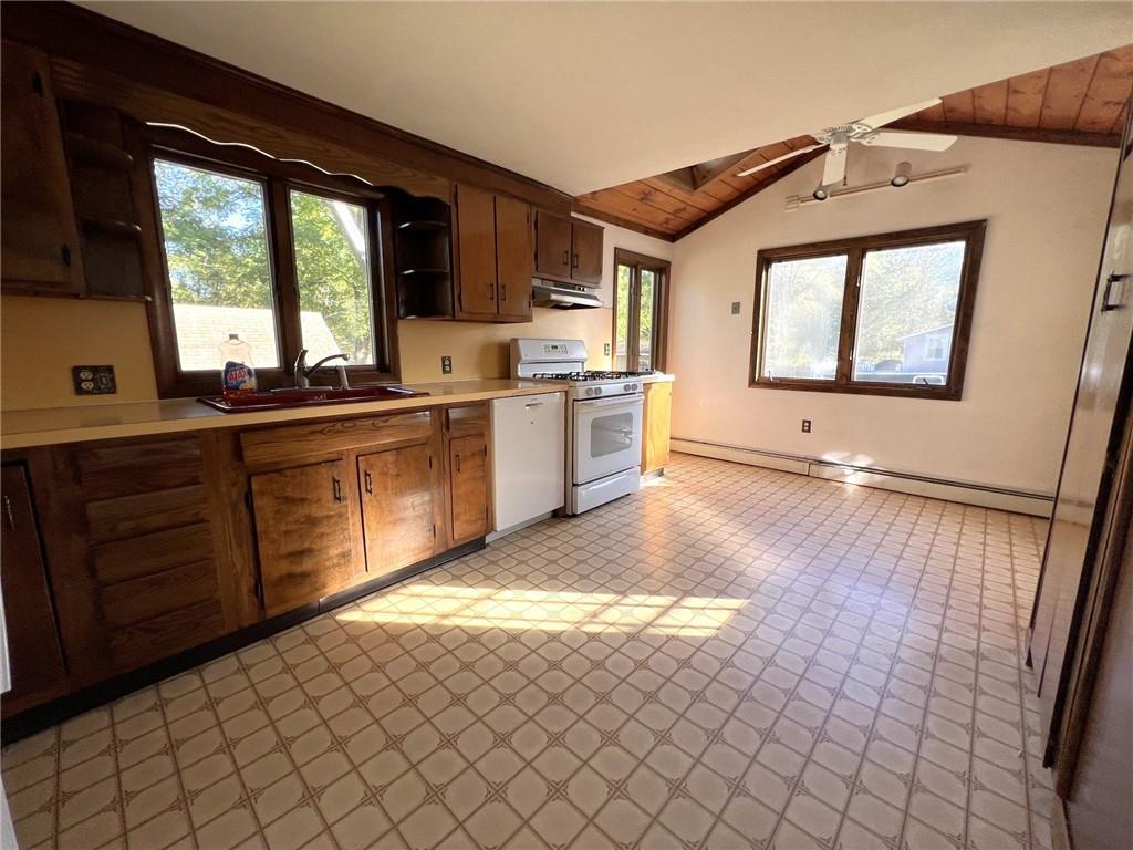46 Errol Street Property Photo 17
