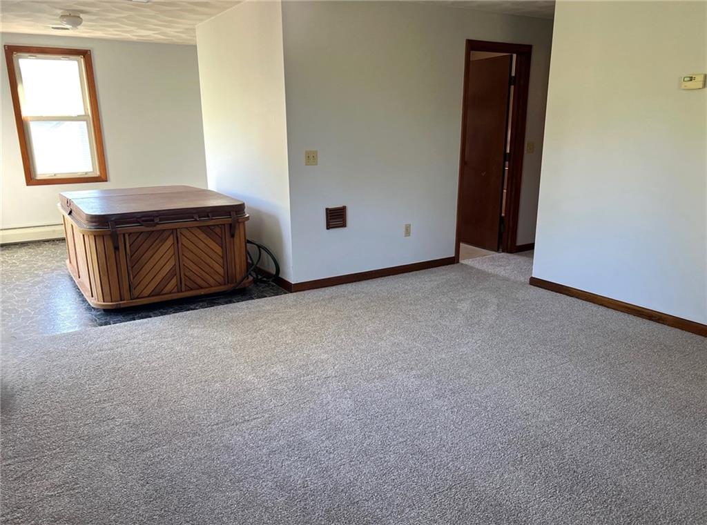 46 Errol Street Property Photo 32