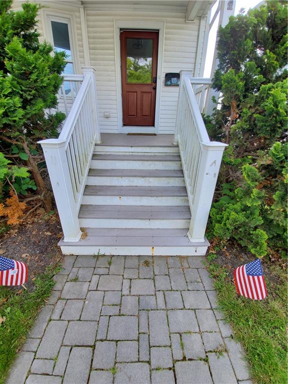 19 Carroll Avenue Property Photo 2