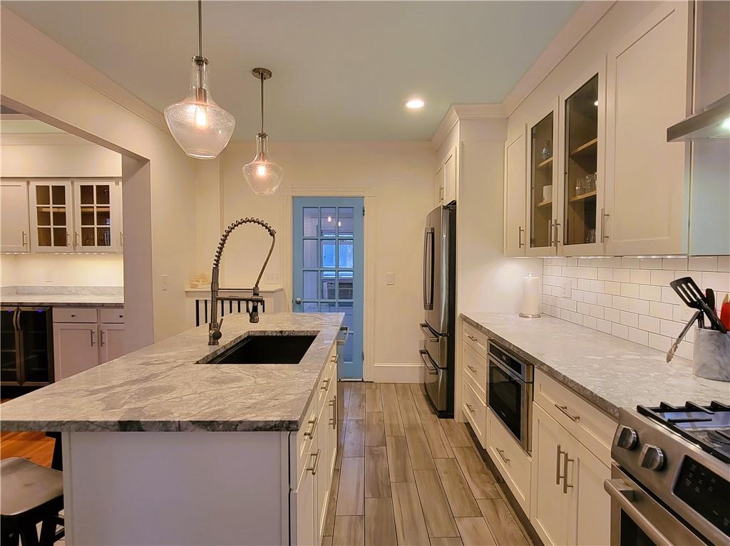 19 Carroll Avenue Property Photo 14