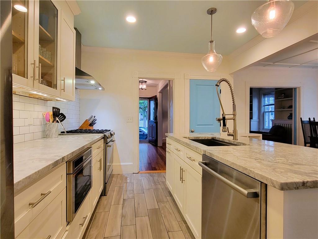 19 Carroll Avenue Property Photo 17