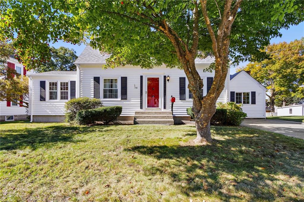 706 High Street Property Photo 1