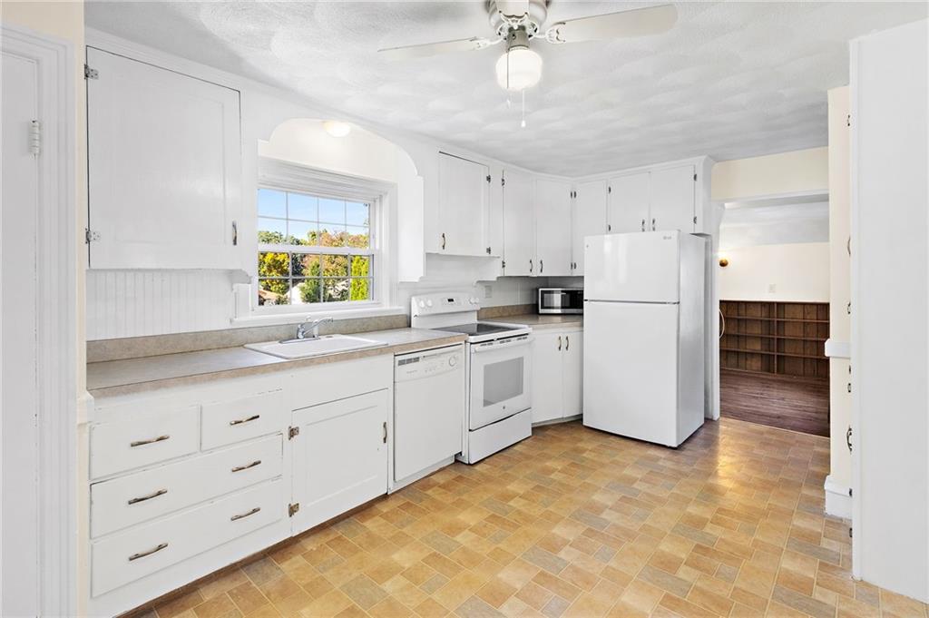 706 High Street Property Photo 15