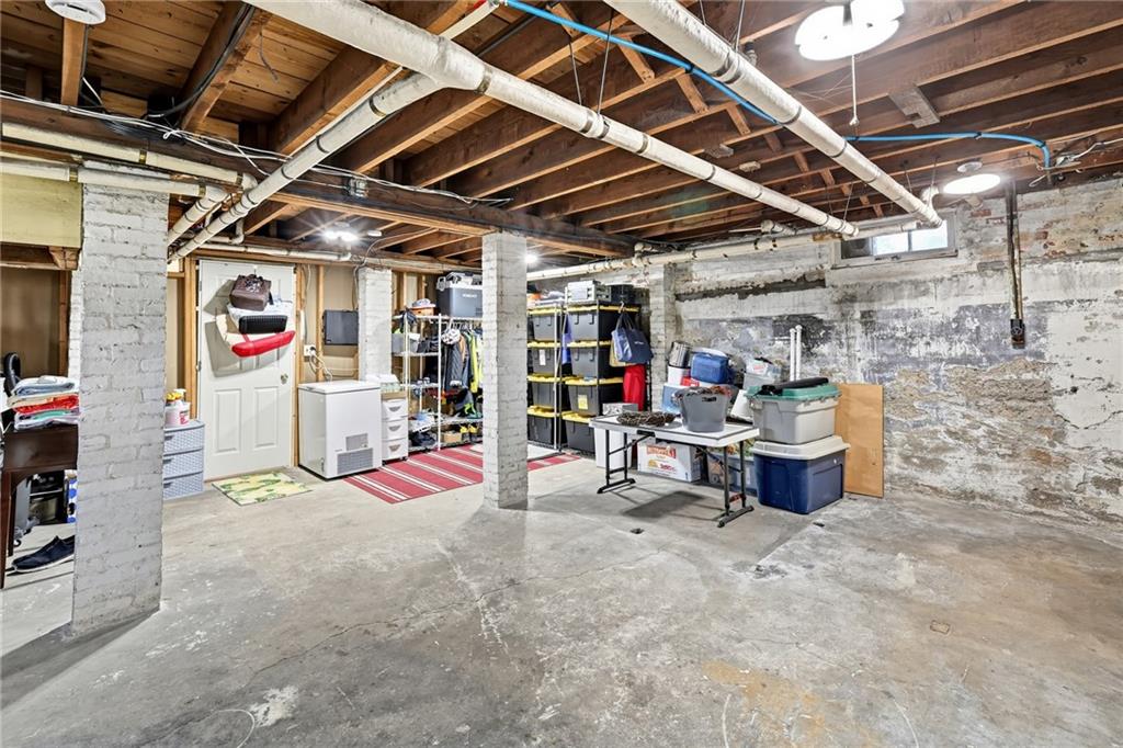 28 Moorland Avenue Property Photo 41