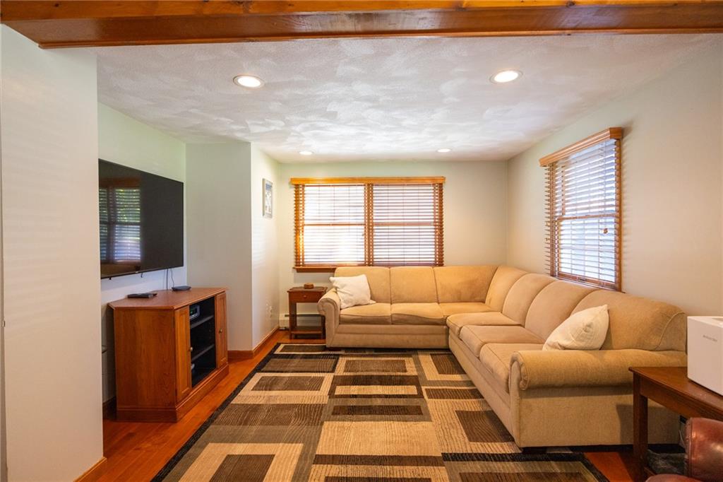 14 Sutton Street Property Photo 18