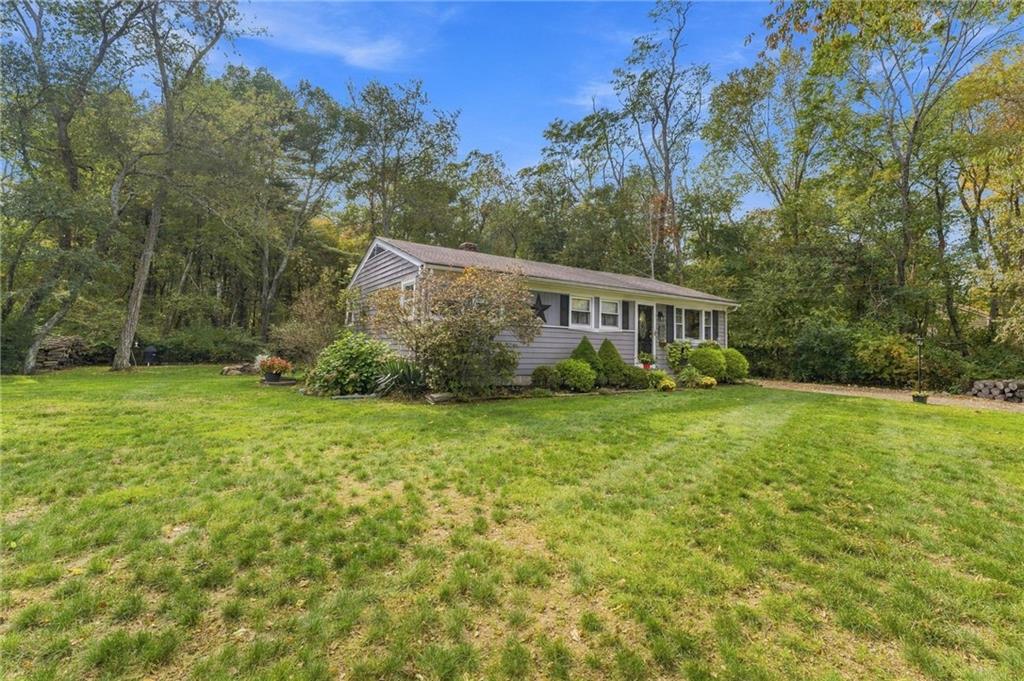 458 Field Hill Road Property Photo 2