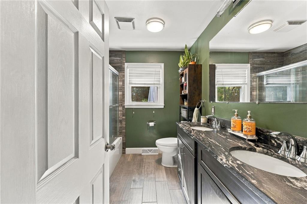 458 Field Hill Road Property Photo 17