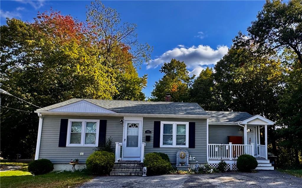 40 Riverdale Avenue Property Photo 1