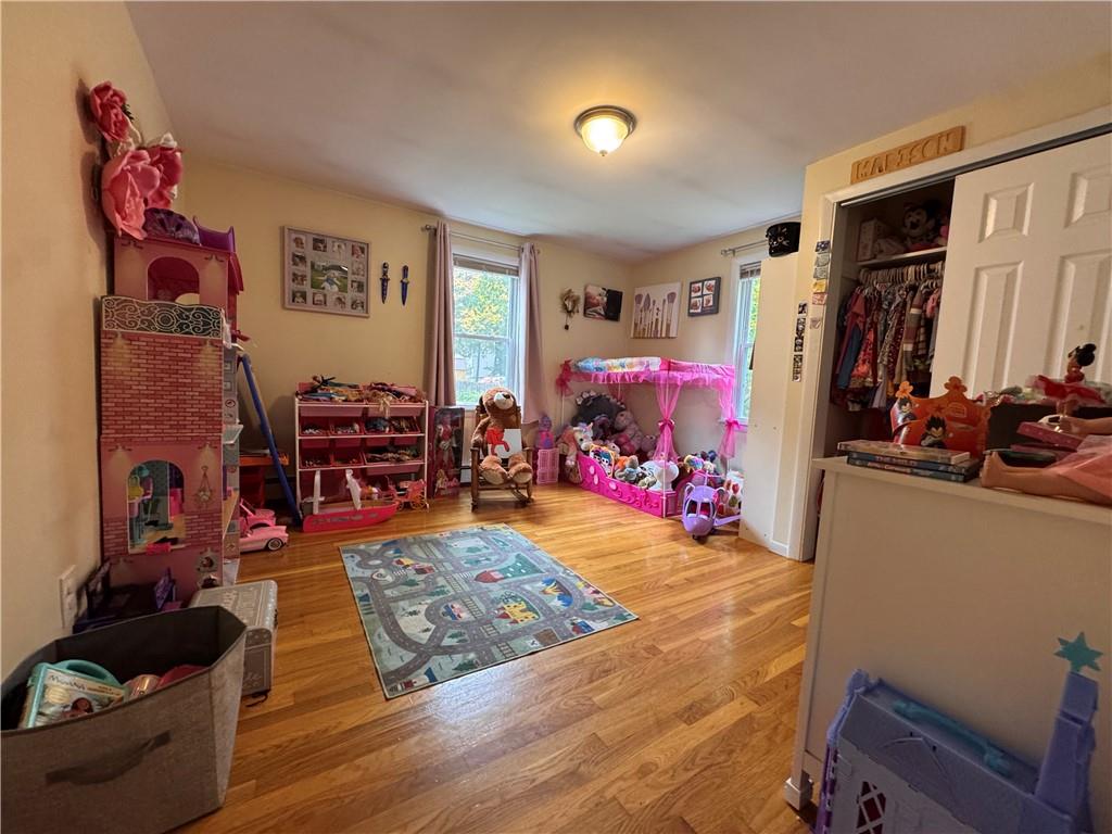 40 Riverdale Avenue Property Photo 11