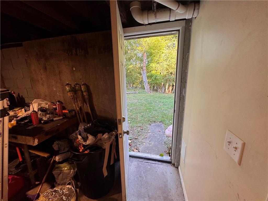 40 Riverdale Avenue Property Photo 22