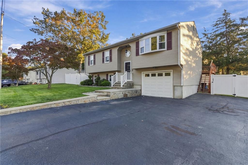 17 Brook Street Property Photo 2