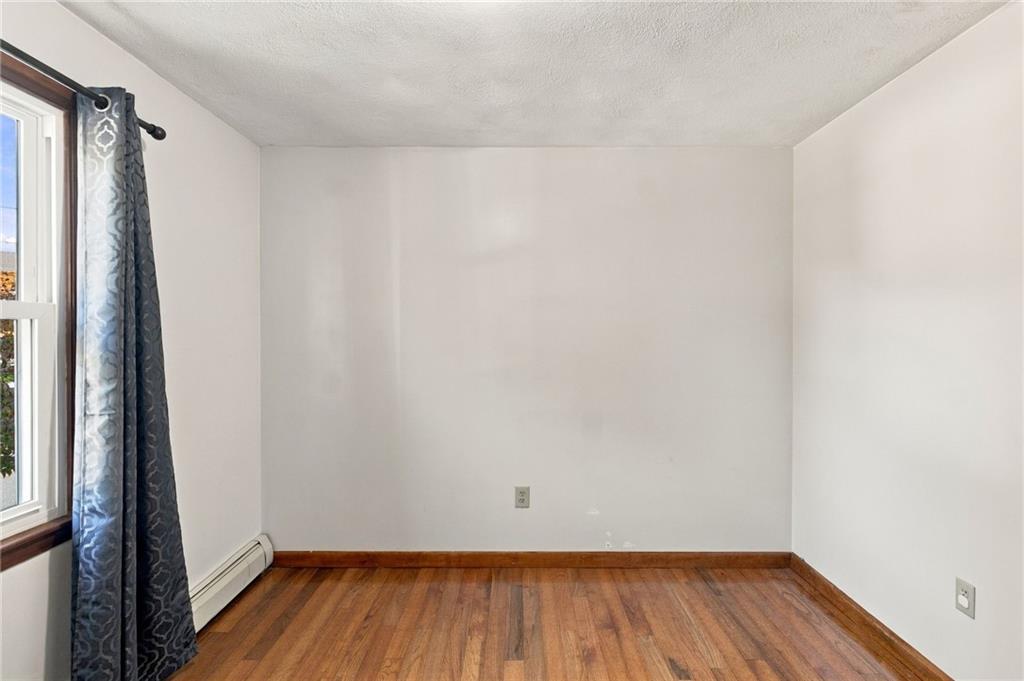17 Brook Street Property Photo 10