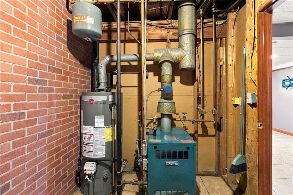 17 Brook Street Property Photo 33